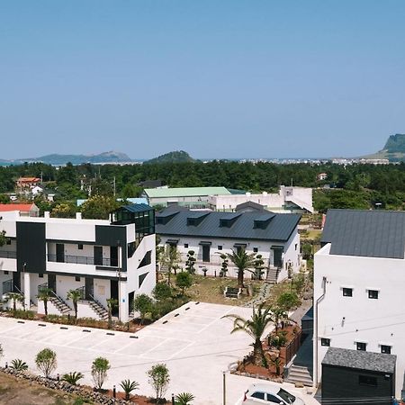 Jeju Abientot Villa Seogwipo-stad Buitenkant foto